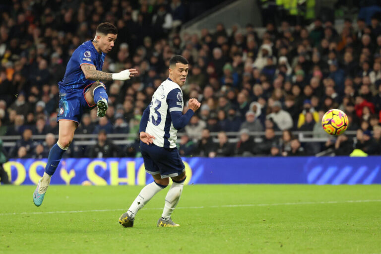 Premier League:Enzo Fernández metió un gol en el triunfo del Chelsea