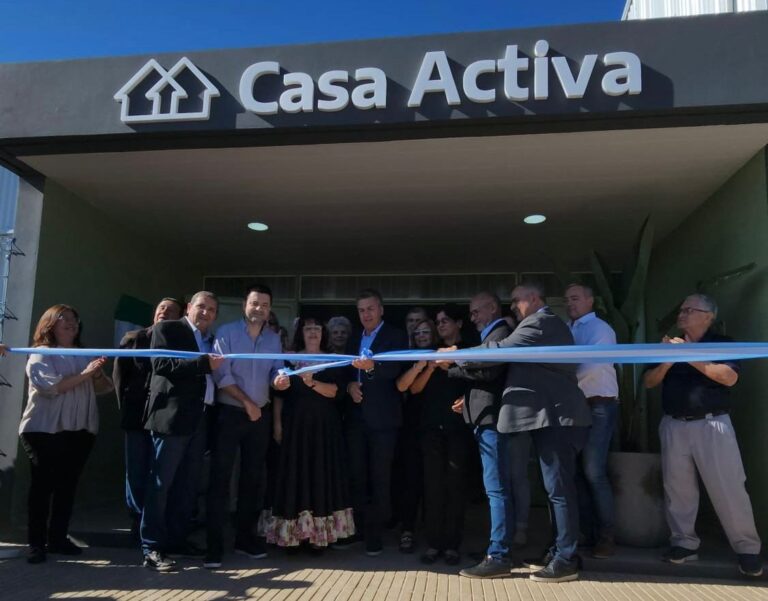 Sáenz Peña: Zdero inauguró el espacio integral para adultos mayores Casa Activa