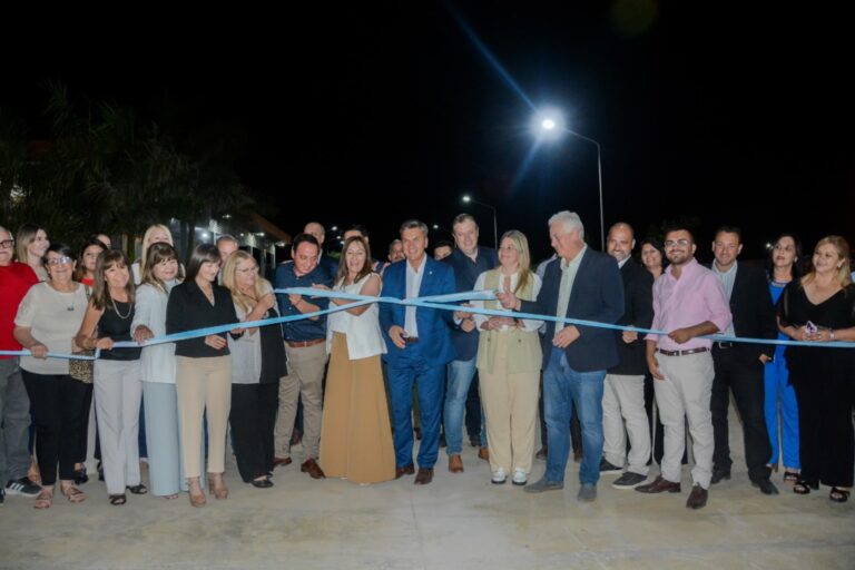 Zdero acompañó el 80 aniversario de Santa Sylvina con múltiples inauguraciones y entregas